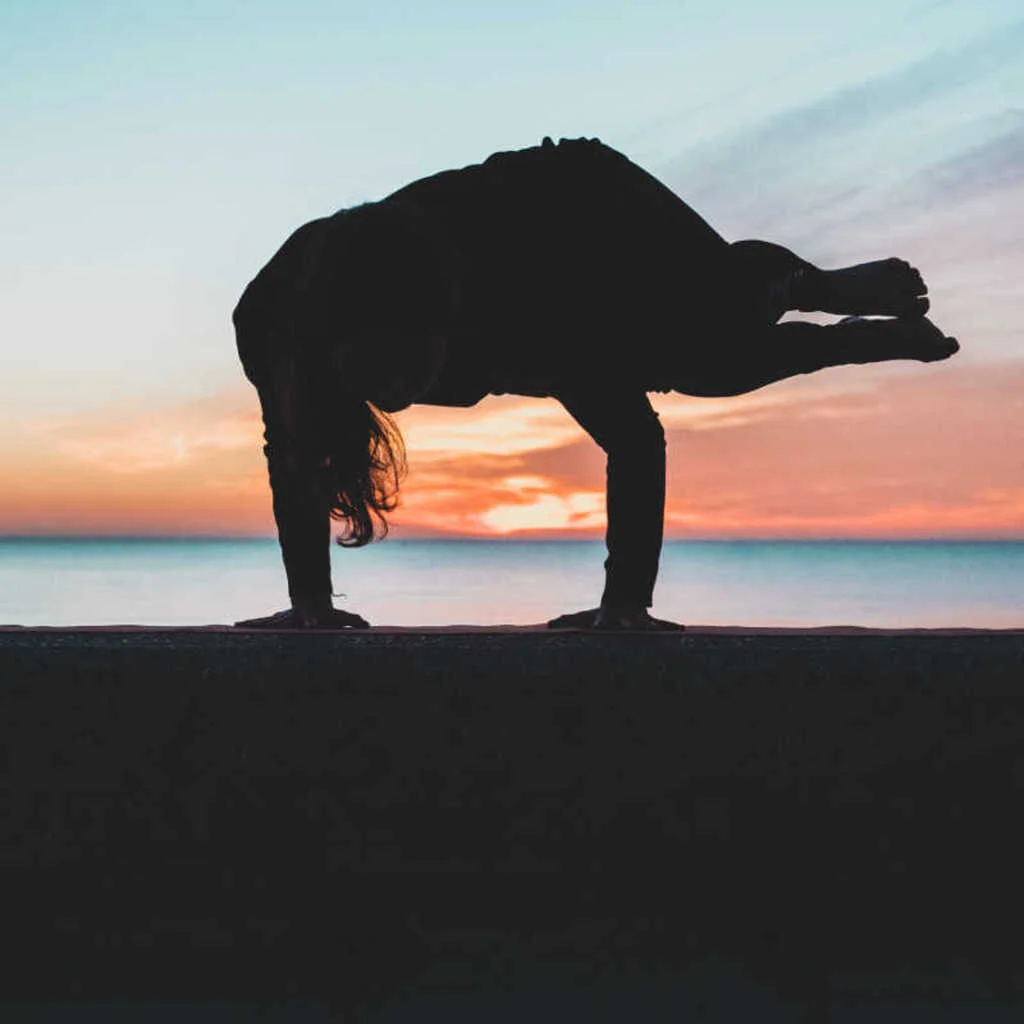 sohamyoga-parsva-bakasana Individuální lekce jógy